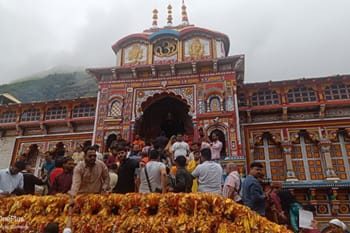 बदरीनाथ-केदारनाथ धाम के कपाट बंद होने की तारीख तय, 16 नवंबर को मद्महेश्वर धाम के कपाट भी होंगे बंद