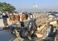 नैनीताल में भीषण सड़क हादसा! तेज रफ्तार कार फ्लाईओवर पर दुर्घटनाग्रस्त, एक की मौत, दो गंभीर घायल