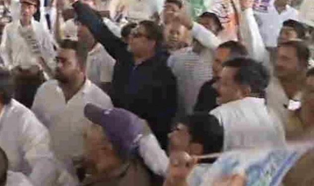उत्तराखंड न्याय यात्रा में कांग्रेस की गुटबाजी खुलकर आई सामने, हरक सिंह रावत और आर्येंद्र शर्मा के समर्थक भिड़े!