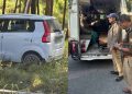 टिहरी में बड़ा हादसा! 50 मीटर गहरी खाई में गिरी वैगनआर, पेड़ पर अटकी कार; दंपति घायल