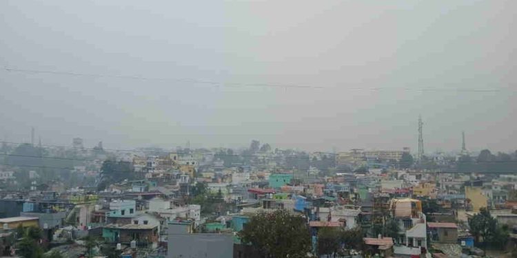 उत्तराखंड में मौसम का बड़ा अलर्ट! 9 जिलों में बारिश-बर्फबारी, 10 जिलों में बिजली गिरने और 50 KM की रफ्तार से हवाओं की चेतावनी